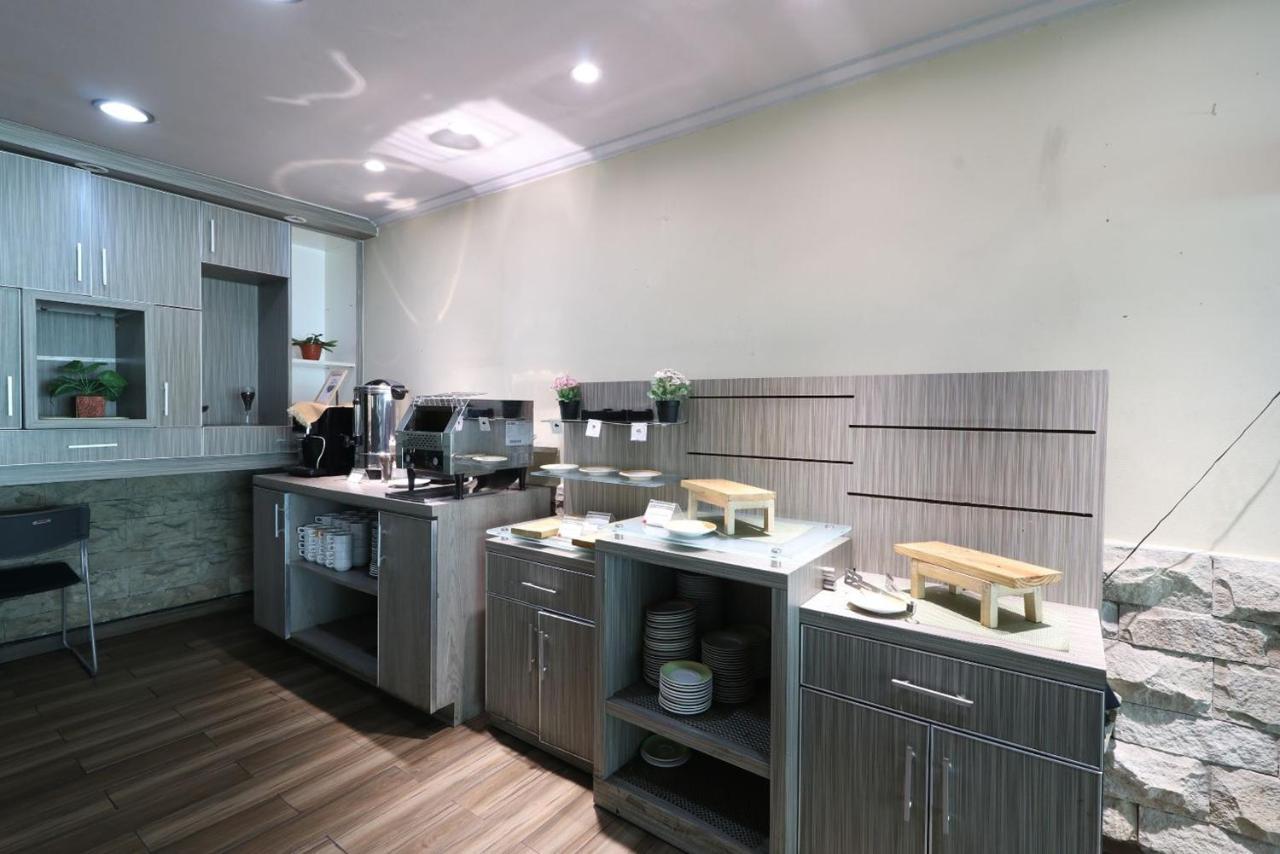 Tamarin Hotel Jakarta Manage By Vib Hospitality Management מראה חיצוני תמונה