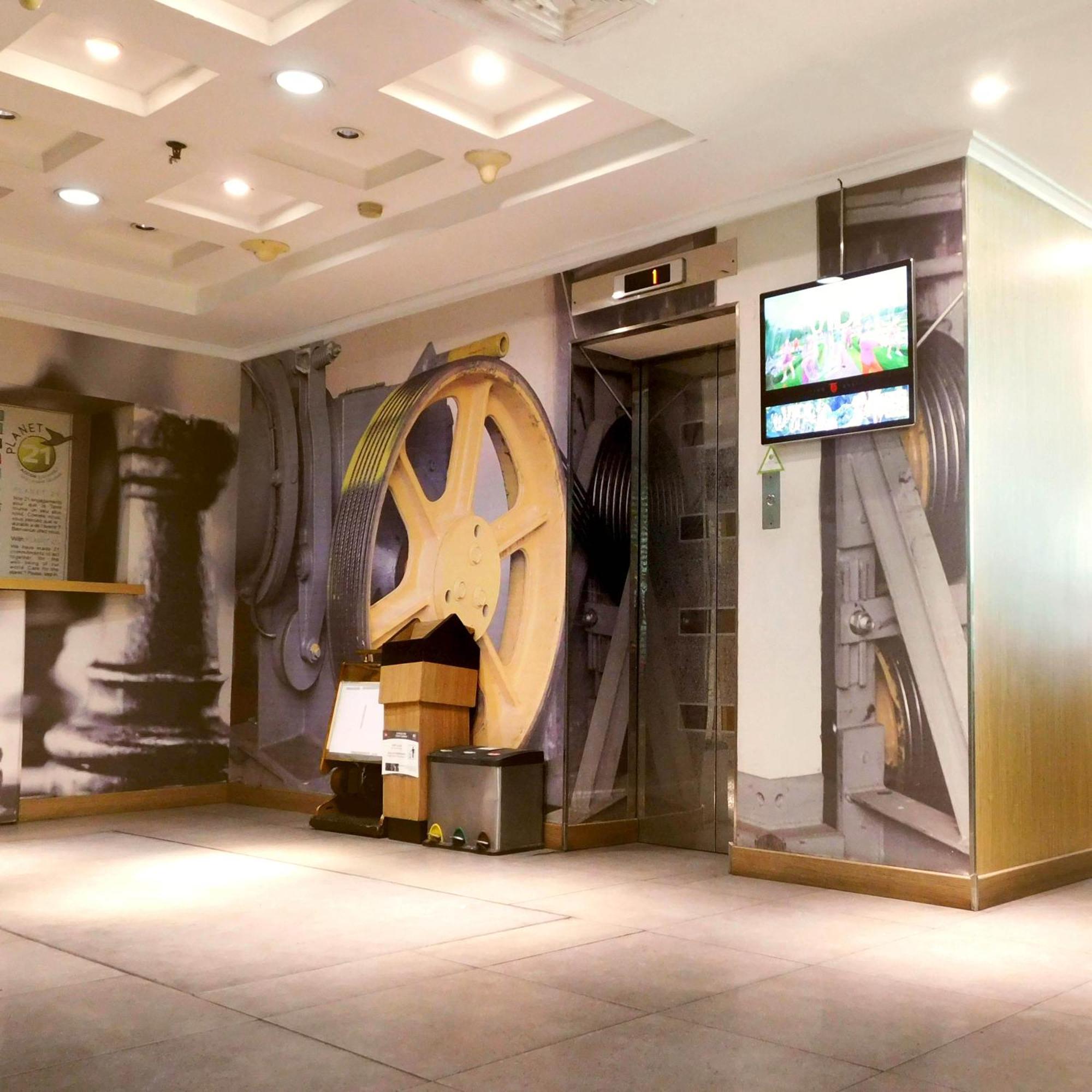 Tamarin Hotel Jakarta Manage By Vib Hospitality Management מראה חיצוני תמונה